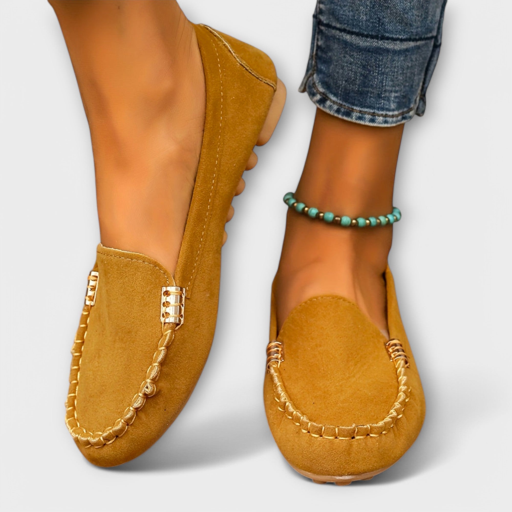 Sabot tipa loaferi