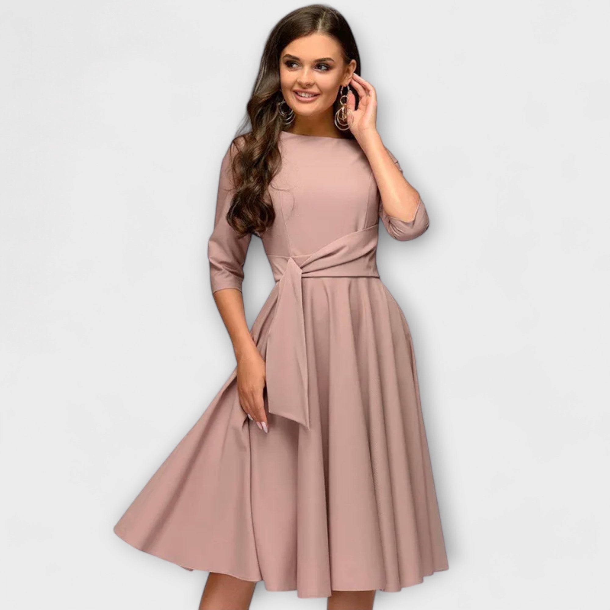 Eleganta Swing kleita