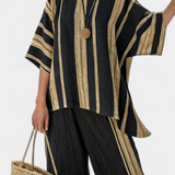 Adele – ērts oversized svītrains tops un brīvi lina šorti