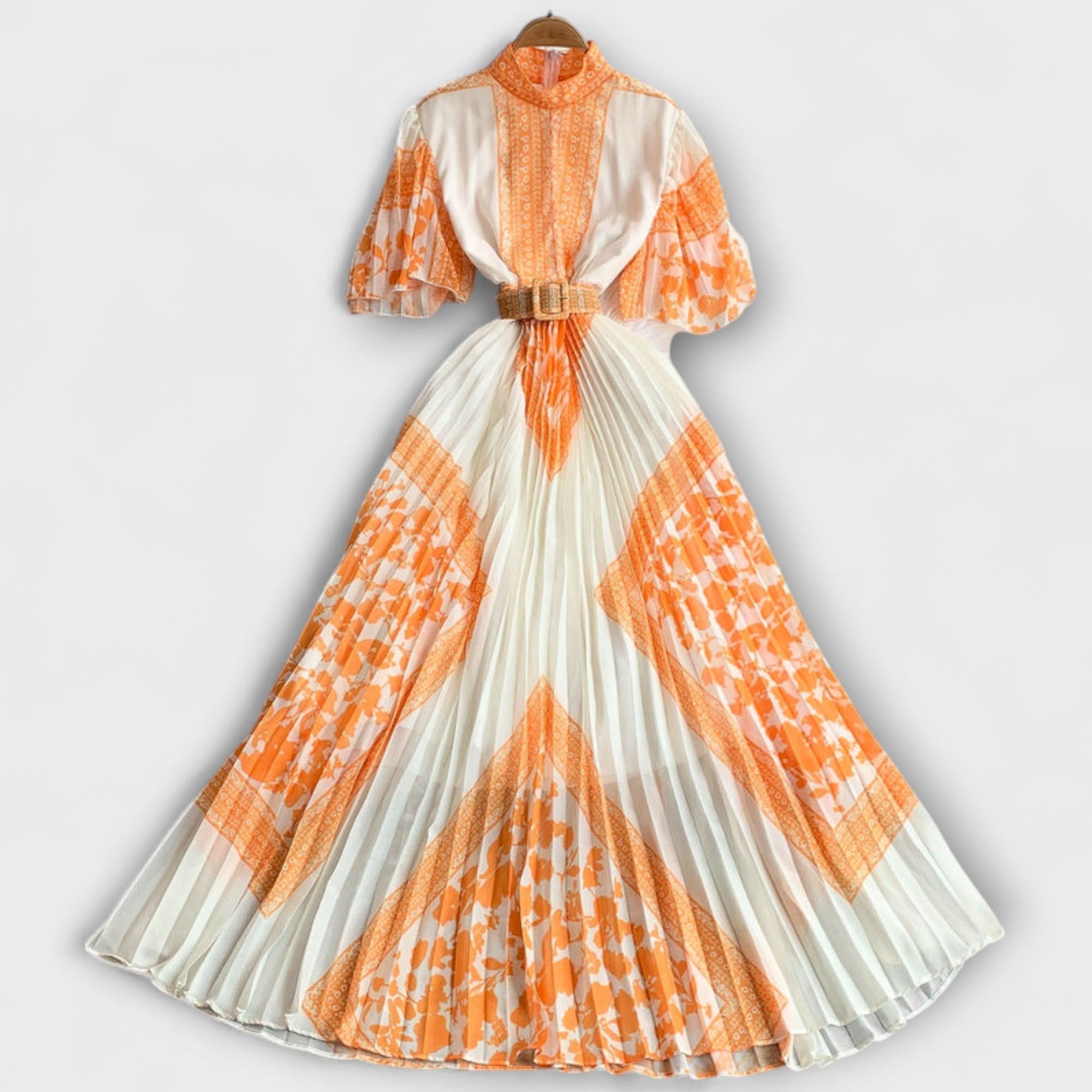 Delila - Kleita, iedvesmota no vintage stila